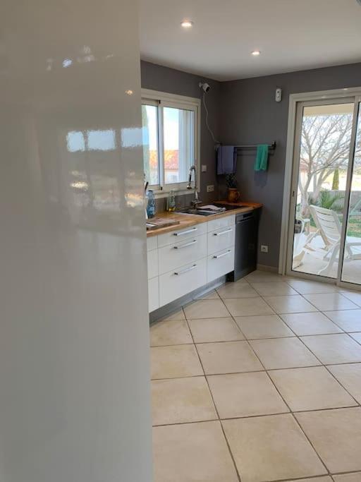 Villa Vue Sur Etang 8 Personnes Spacieuse Et Calme 나르본 외부 사진
